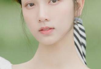 HuaYang花漾 – 精选小热巴奶牛写真，分享她的乡野生活与真实瞬间.txt