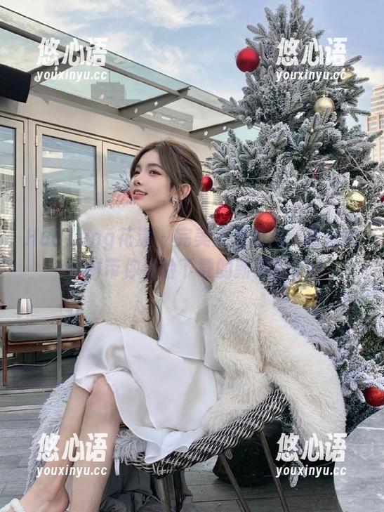 HuaYang花漾 - 完美美足图包，葛征Model带你体验下载的新精彩.txt