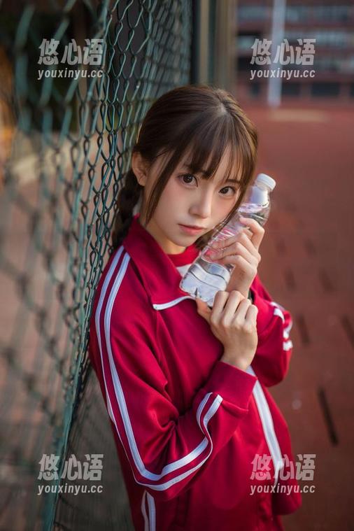 免费享受Kitaro_绮太郎的圣诞萌女郎图集，带你踏入梦幻节日世界！.txt