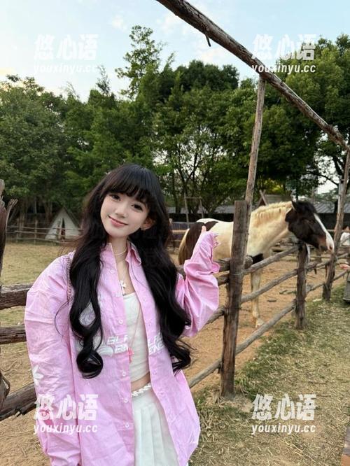 MFStar模范学院 - K8傲娇萌萌Vivian与白衬衫的奇幻碰撞，原图写真集解锁你的视觉新体验.txt