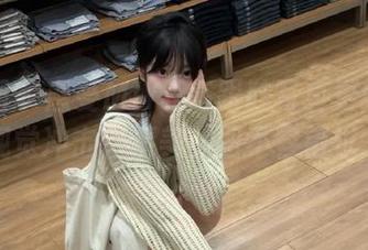 微密圈 – 感受MIYA高跟鞋写真更新带来的视觉冲击，精美美图不容错过.txt