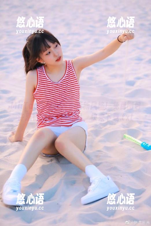 MiiTao蜜桃社-许思铭 MiiTao蜜桃社 - 小清新风格!免费图包许思铭泳池写真作品,快来下载.txt