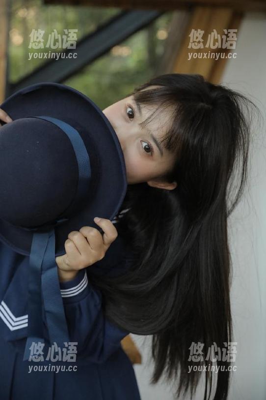 MyGirl美媛馆 - Carina梦绮私拍图集：裸足下的曼妙，倾诉温暖与柔软的生活记忆.txt
