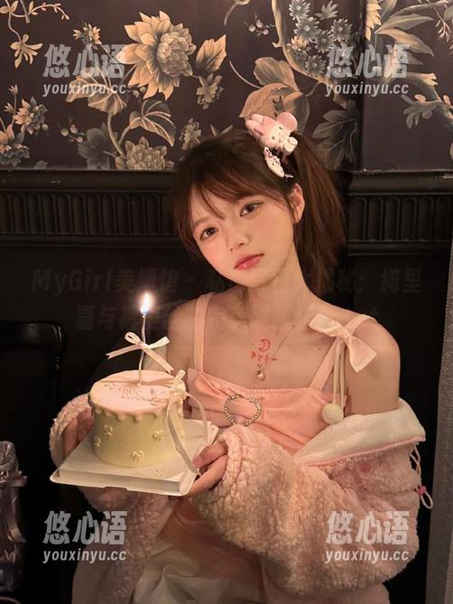 MyGirl美媛馆 - 私房写真大揭秘：绮里嘉与裤里丝的完美碰撞合集.txt