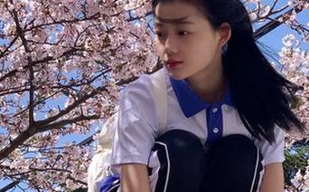 MyGirl美媛馆 – 豆baby的写真集新作发布，分享她与死库水的深情连接.txt