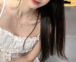 SHENSHI绅士 – 激情献上沐沐白衬衫的时尚写真，免费照片让你惊艳不断！.txt