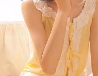 SIW斯文传媒 – 悦悦私房美腿图集：展现青春的无穷魅力与诱惑.txt