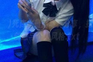 Sia(시아)死库水最新写真分享，探索她的创意与个人风格.txt