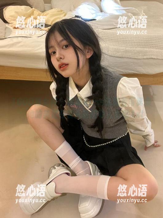 TGOD推女神 - 精选Aime张曦若写真集：她的美足在镜头前的动人表现.txt