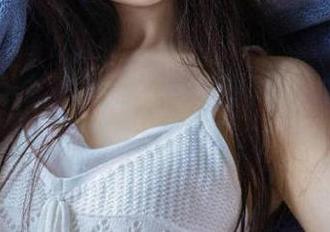 TGOD推女神 – 施忆佳网袜风格的多样性，精彩美图图集一次性看个够！.txt