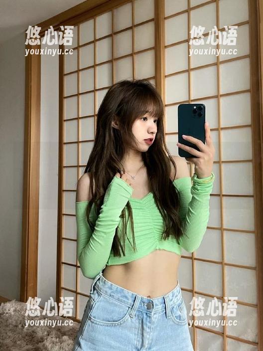 Tukmo兔几盟 - 许文婷Regina裸足写真图库合集：捕捉灵动瞬间的唯美图片.txt