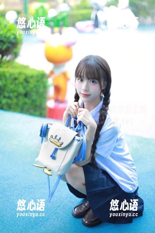 UGirls尤果网 - 唐溪若泳装写真作品汇编——感受季节变换的美丽合集.txt