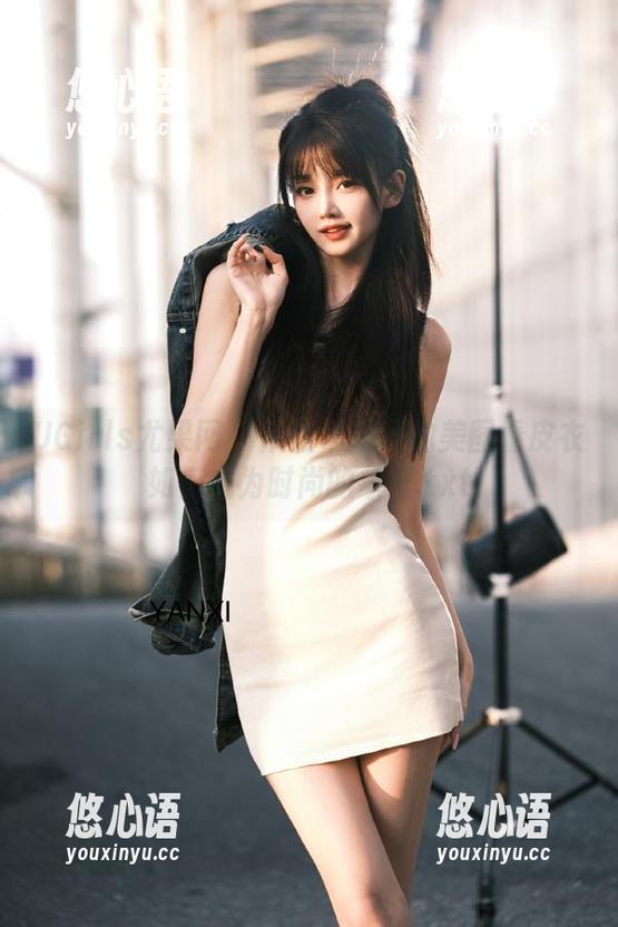 UGirls尤果网 - 从张辛苑私拍美图看皮衣如何成为时尚的象征.txt