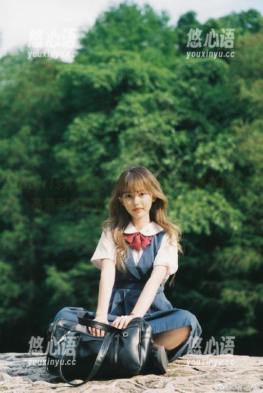 UGirls尤果网 - 郝晴Grace天使在线，高清写真带你领略她的俏皮风格.txt