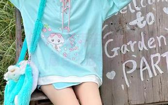UGirls尤果网 – 韩雨菲倾情演绎的户外写真照片合集，感受生活中的每一瞬间.txt