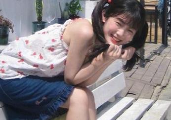 网盘里的秘密武器！Uhye(이유혜)御姐写真合集带你进入快乐模式！.txt