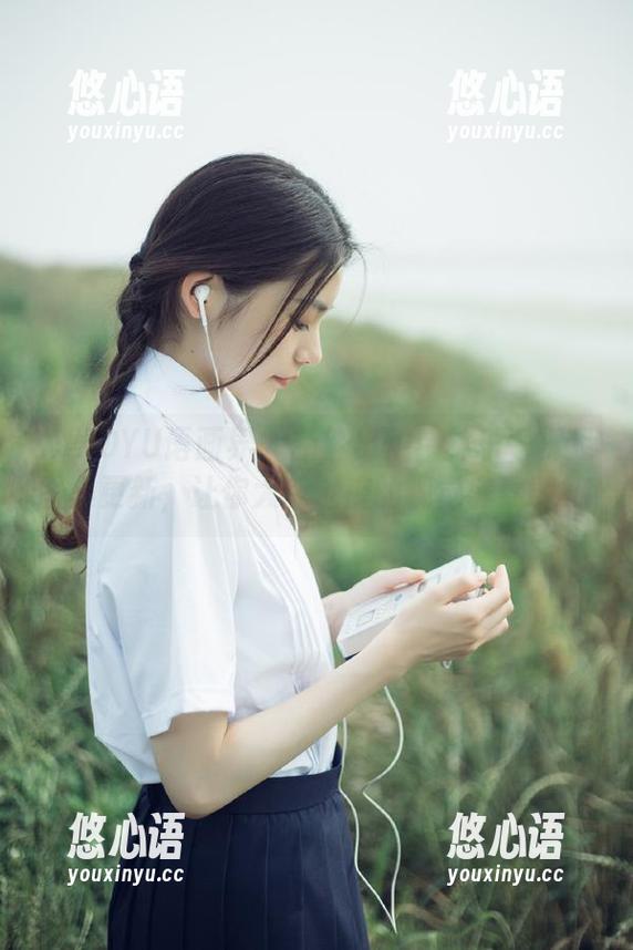 XIAOYU语画界 - 新鲜出炉！林乐一裸足图集更新，让你大呼过瘾的视觉盛宴!.txt