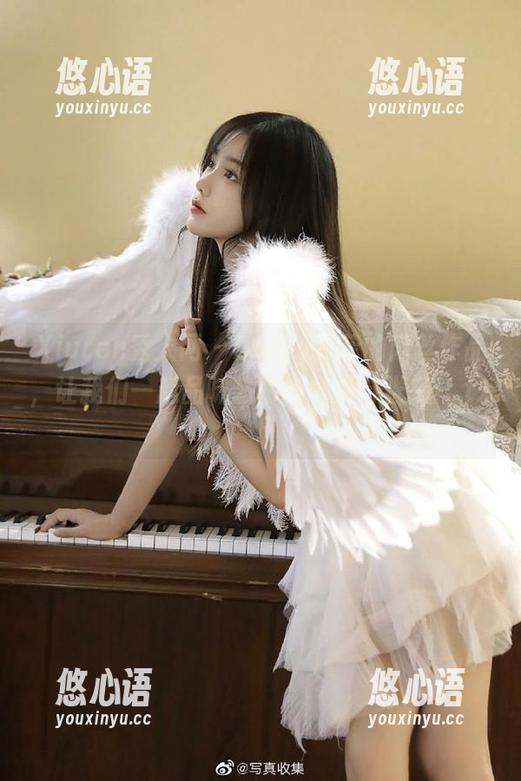 Xiuren秀人网 - Emily尹菲的肉丝作品，让我们一起品味艺术的细腻与张扬！.txt