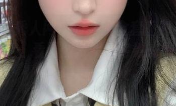 Xiuren秀人网 – 来一睹全套唐雨辰TYC女神写真，看看图片如何将她的风情展现到极致！.txt