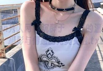 Xiuren秀人网 – 沉醉于婠婠么的温柔图集：摄影与情感的完美交融.txt