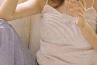 Xiuren秀人网 – 容容容Alice带来最新白裙套图，瞬间俘获你的心，赶紧来看！.txt