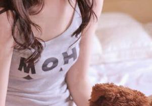 Xiuren秀人网 – 小逗逗女仆图包更新：新一轮的女仆幻想，快来领取你的幸福.txt
