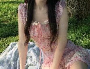 Xiuren秀人网 – 浪漫再现！方子萱写真集更新，让你感受花嫁的甜蜜滋味！.txt