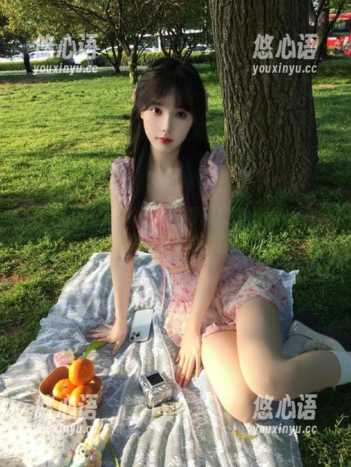 Xiuren秀人网 - 浪漫再现！方子萱写真集更新，让你感受花嫁的甜蜜滋味！.txt