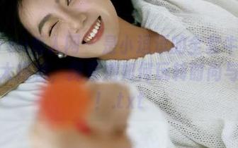 Xiuren秀人网 – 是小逗逗的全套牛仔裤作品大揭秘，探索她如何玩转时尚与舒适！.txt