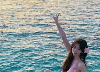 Xiuren秀人网 – 限时免费下载：王伊纯女仆写真，让每一张都成为你的桌面壁纸！.txt