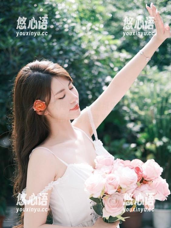 Xiuren秀人网 - 高清壁纸中的她：王婉悠Queen的吊带写真散发无限魅力.txt