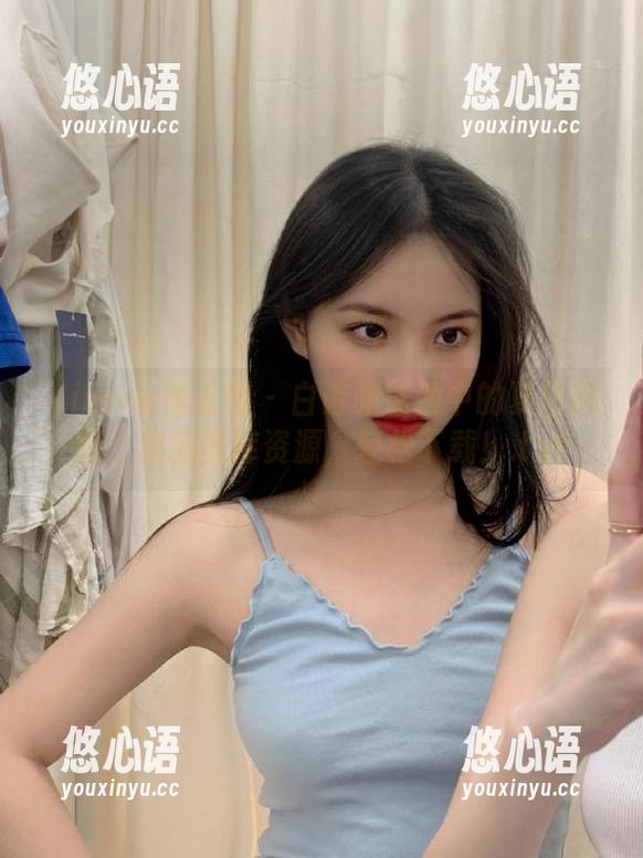 Xiuren秀人网 - 白诗雅泳池中的夏日风情：精品图库资源，轻松下载！.txt