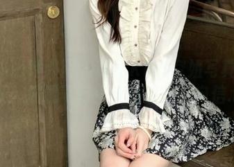 Xiuren秀人网 – 芭比KIKI空姐写真精选图集：展现飞行生活的时尚与自信.txt