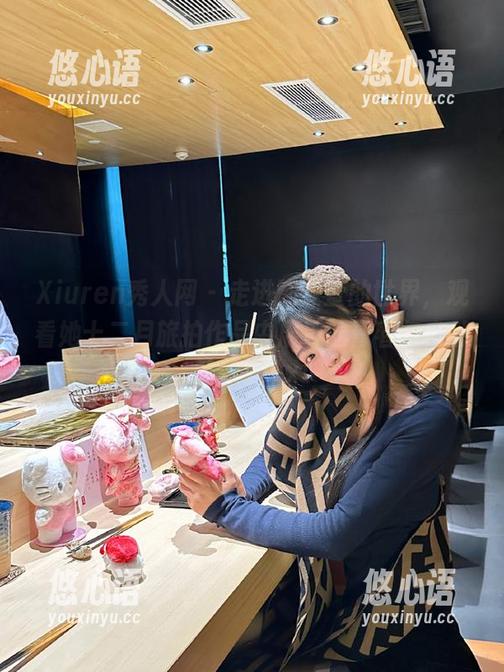 Xiuren秀人网 - 走进陆萱萱的世界，观看她十二月旅拍作品中展现的青春与自然的融合.txt