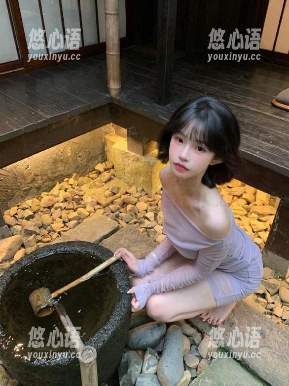 Xiuren秀人网 - 无圣光美图：黄婧GIGI的短裤新风潮，谁能抵挡！.txt