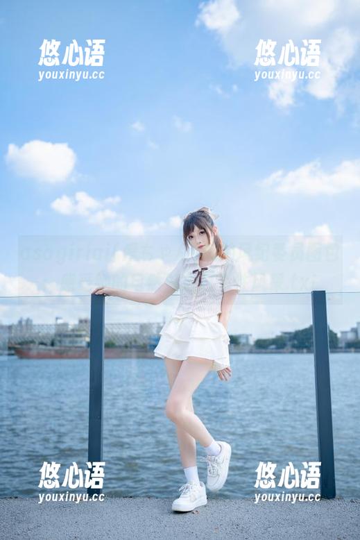 asagiriai(爱ちゃん)私拍风纪委员图包：感受她的自然魅力与个性风采.txt
