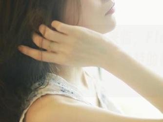 beautyleg – 特别福利来临，Flora博主诠释棉袜原图，带你享受独特的视觉盛宴.txt