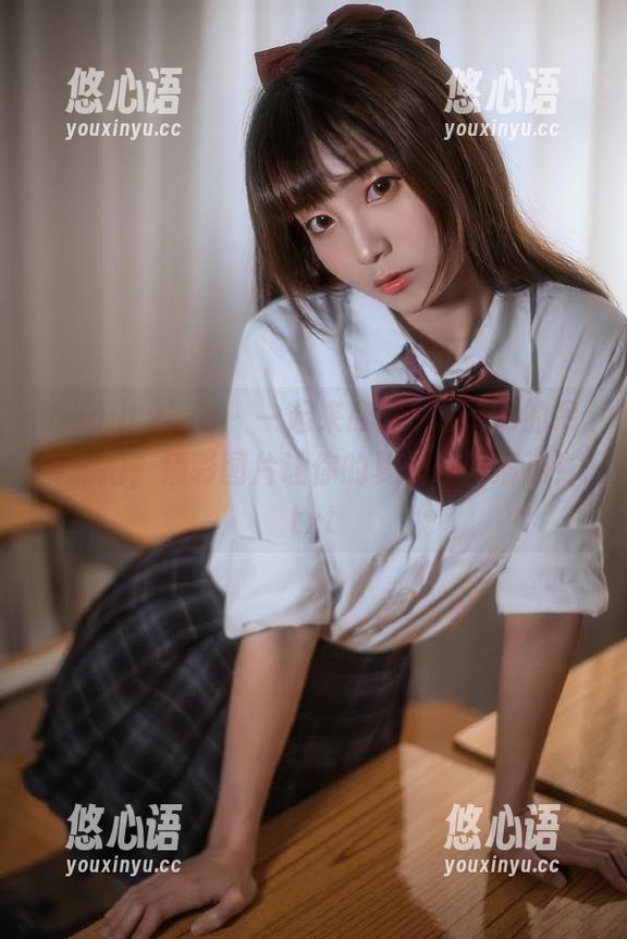 beautyleg - 一起来欣赏Minnie的吊带私拍，精彩图片让你的夏天瞬间清凉！.txt