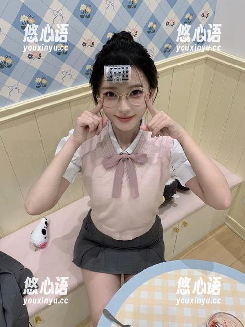 beautyleg - 小雪裸足写真私拍合集：感受春风拂面的美好瞬间.txt