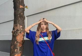 pans – 免费下载兰心的白裙写真，带你领略她的精致与优雅风采！.txt