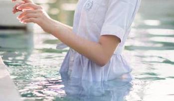 pans – 狐狸女仆的无圣光写真，揭示纯粹与幻想交织的视觉盛宴.txt