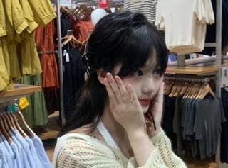 行走在高清“MAIDMADE”写真中，いくみ(育美)教你如何发现生活的美.txt