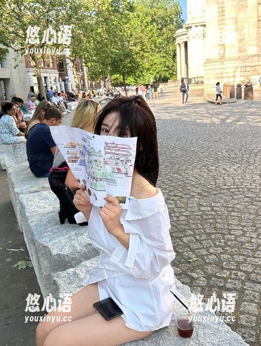 サク(saku)Fantia2022年写真集全新上线，在线图集助你领略美丽.txt
