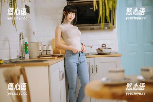 一智智厨娘风格写真合集：美食与艺术的完美图包分享.txt