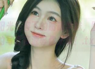 丽柜 – 阳光笑容下的晴晴学妹，图文并茂的写真资源等你来拿！.txt