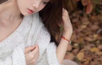丽柜 – 毒舌点评：柒柒双人在线美图，真的是拍照还是在卖萌？.txt