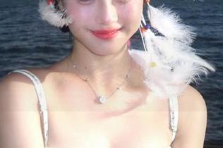 丽柜 – 轩轩写真合集：缚丝成茧，展现我与世界的温暖邂逅与自如.txt