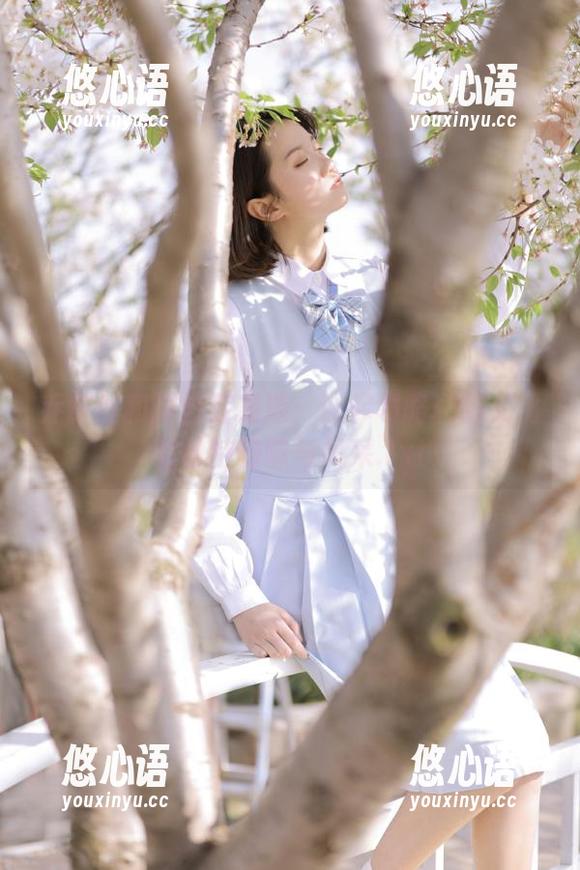 乔依丝和服图库精选：让你领略和服文化的独特韵味与风采.txt