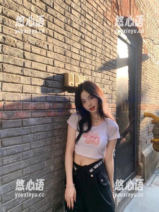 九柒喵的碧蓝档案妃咲COS盛宴，开启你的下载之旅吧！.txt