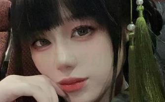 追寻九言从不咕咕的花嫁作品福利，领略她在镜头下展现的梦幻婚纱之美！.txt